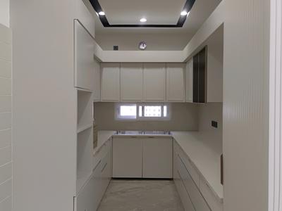 Kitchen Image of 1350 Sq.ft 4 BHK Builder Floor for sale in Sector 11 Rohini New Delhi for Rs. 25000000