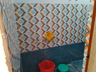 Bathroom Image of 600 Sq.ft 3 BHK Independent House for sale in Rajajipuram Lucknow for Rs. 3750000