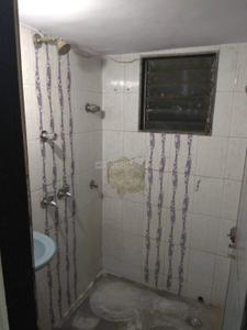 Bathroom Image of 370 Sq.ft 1 RK Apartment / Flat for rent in Icon Khopta, Thane West Thane for Rs. 16000