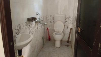 Bathroom Image of 700 Sq.ft 1 BHK Builder Floor for rent in Besa Pipla Nagpur for Rs. 12000