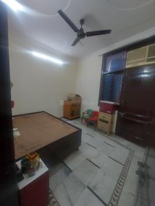 Bedroom Image of 700 Sq.ft 2 BHK Builder Floor for sale in Mayur Vihar Phase 1 New Delhi for Rs. 5500000