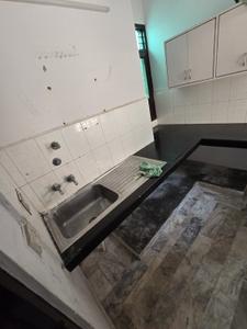 Kitchen Image of 2100 Sq.ft 2 BHK Builder Floor for rent in Gomti Nagar Lucknow for Rs. 20000