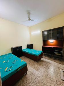 Bedroom Image of Shivalay girls hostel in Gautam Nagar, New Delhi