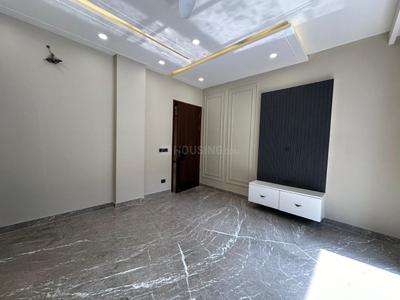Bedroom Image of 1800 Sq.ft 3 BHK Builder Floor for sale in Punjabi Bagh New Delhi for Rs. 35000000