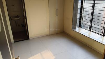 Mandar Building Bedroom One 2