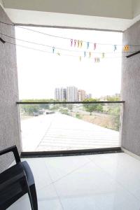 Balcony Image of 1665 Sq.ft 3 BHK Apartment / Flat for sale in Vavol Gandhinagar for Rs. 5800000