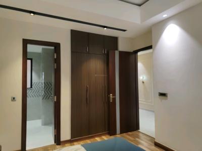 Bedroom Image of 3240 Sq.ft 4 BHK Builder Floor for sale in Big Block Builder Floor, Sector 46 Gurgaon for Rs. 45000000