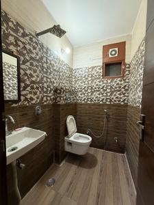 Bathroom Image of 800 Sq.ft 2 BHK Builder Floor for sale in Govindpuri Extension New Delhi for Rs. 7900000