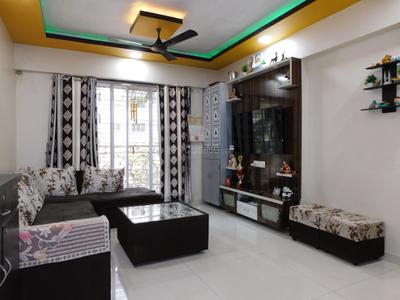 Hall Image of 735 Sq.ft 2 BHK Apartment / Flat for rent in Kukreja Golfscappe, Chembur Mumbai for Rs. 75000
