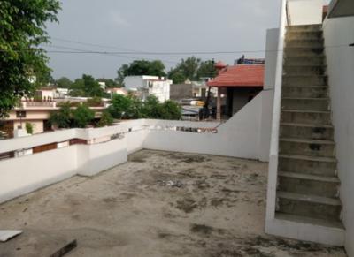 Balcony Image of 1000 Sq.ft 1 BHK Independent House for rent in Rabindra Palli Colony Lucknow for Rs. 13000