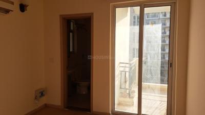 Bedroom Image of 1700 Sq.ft 3 BHK Apartment / Flat for rent in DLF Express Greens, Manesar Gurgaon for Rs. 27000