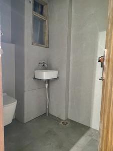 Common Bathroom Image of 1500 Sq.ft 3 BHK Apartment / Flat for rent in Rajpur Khurd Extension New Delhi for Rs. 35000
