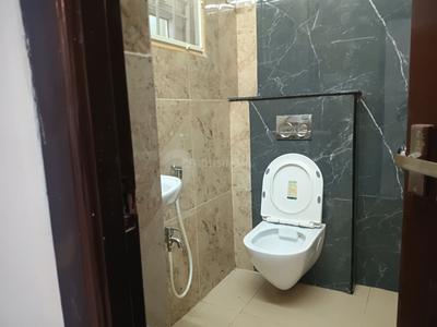 Image of 1500 Sq.ft 3 BHK Builder Floor for rent in Saligramam, Chennai for Rs. 48000