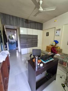 Hall Image of 1480 Sq.ft 3 BHK Apartment / Flat for sale in Kothrud Pune for Rs. 19000000