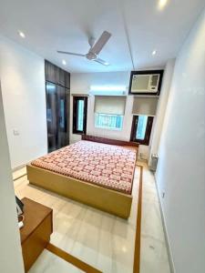 Bedroom Image of 2250 Sq.ft 6 BHK Independent House for sale in Sector 15 Chandigarh for Rs. 92500000