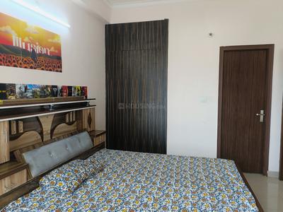 Bedroom Image of 1600 Sq.ft 3 BHK Apartment / Flat for rent in Vrindavan Yojana Lucknow for Rs. 45000