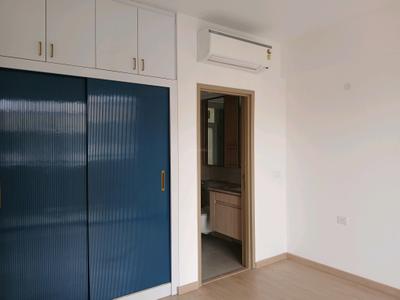 Bedroom Image of 1306 Sq.ft 3 BHK Apartment / Flat for sale in DLF Regal Gardens, Sector 93 Gurgaon for Rs. 19500000