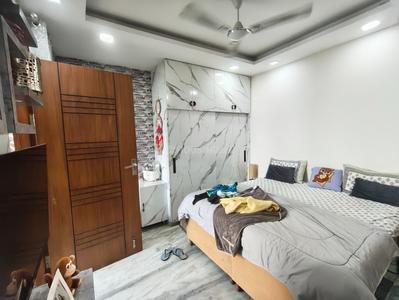 Bedroom Image of 1200 Sq.ft 3 BHK Builder Floor for rent in Mansarover Garden New Delhi for Rs. 45000