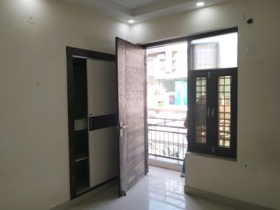 Bedroom Image of 900 Sq.ft 2 BHK Apartment / Flat for sale in Vikaspuri New Delhi for Rs. 11000000