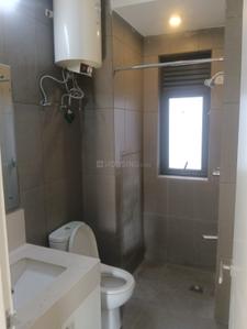 Bathroom Image of 1300 Sq.ft 2 BHK Apartment / Flat for sale in Ireo Skyon, Sector 60 Gurgaon for Rs. 28500000
