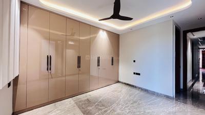 Bedroom Image of 2250 Sq.ft 4 BHK Independent House for rent in Hauz Khas New Delhi for Rs. 350000