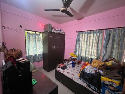 Bedroom Image of 800 Sq.ft 2.5 BHK Apartment / Flat for sale in Haltu Kolkata for Rs. 4300000