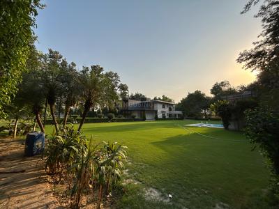 6 BHK Farm House