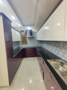 Kitchen Image of 1620 Sq.ft 3 BHK Builder Floor for rent in Anand Vihar New Delhi for Rs. 40000