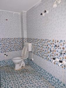 Bathroom Image of 800 Sq.ft 2 BHK Builder Floor for rent in Kamalnath Nagar Bettiah for Rs. 8000