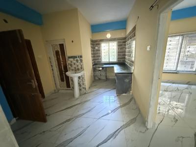 Hall Image of 704 Sq.ft 2 BHK Apartment / Flat for rent in Airport Gate No 2 Kolkata for Rs. 10000