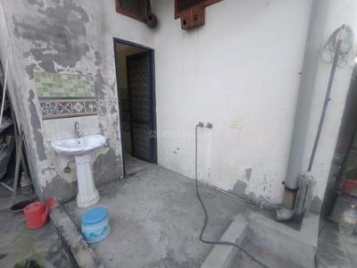 Balcony Image of 320 Sq.ft 1 BHK Builder Floor for rent in New Shimlapuri Ludhiana for Rs. 5000