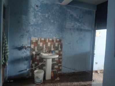 Bathroom Image of 1500 Sq.ft 3 BHK Independent House for rent in Naini Allahabad for Rs. 12000