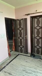 Bedroom Image of 700 Sq.ft 2 BHK Apartment / Flat for rent in Palam New Delhi for Rs. 18000