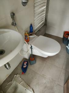 Common Bathroom Image of 650 Sq.ft 2 BHK Apartment / Flat for sale in Rustomjee Bella Wing C And D, Bhandup West Mumbai for Rs. 16500000