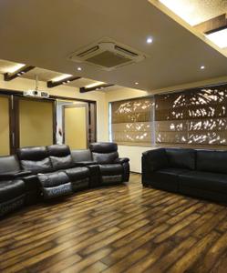 Hall Image of 12000 Sq.ft 6 BHK Villa for sale in Ellora Park Vadodara for Rs. 130000000