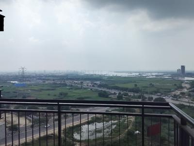 Balcony Image of 1852 Sq.ft 3 BHK Apartment / Flat for rent in Godrej Meridien Phase II, Sector 106 Gurgaon for Rs. 49000