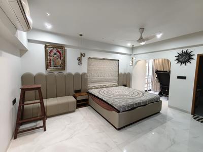Bedroom Image of 3295 Sq.ft 4 BHK Apartment / Flat for rent in Sheladia Prayag Residency, Bodakdev Ahmedabad for Rs. 150000