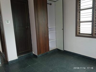 Bedroom Image of 700 Sq.ft 2 BHK Independent House for rent in Akshayanagar Bengaluru for Rs. 12000