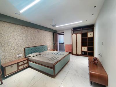 Bedroom Image of 5615 Sq.ft 5 BHK Apartment / Flat for sale in Iscon Platinum, Bopal Ahmedabad for Rs. 47500000