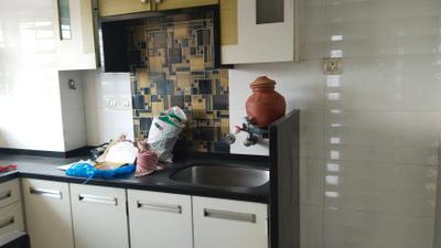 Kitchen Image of 816 Sq.ft 2 BHK Apartment / Flat for rent in Andheri East Mumbai for Rs. 80000