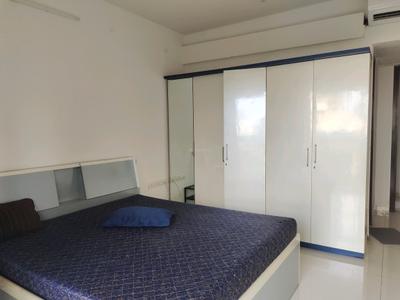 Bedroom Image of 1200 Sq.ft 3 BHK Apartment / Flat for rent in Runwal Elegante, Andheri West Mumbai for Rs. 180000