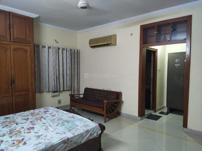 Bedroom Image of 2600 Sq.ft 3 BHK Apartment / Flat for rent in Khairatabad Hyderabad for Rs. 48000
