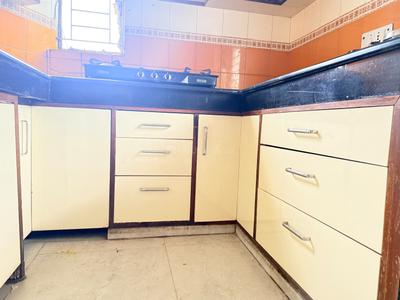 Kitchen Image of 1400 Sq.ft 3 BHK Apartment / Flat for sale in Jasola New Delhi for Rs. 36500000