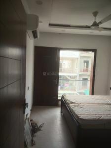 Bedroom Image of 1350 Sq.ft 3 BHK Builder Floor for rent in Wave Estate Group Housing 2 Phase 1, Sector 85 Mohali for Rs. 30000