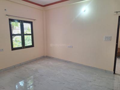Bedroom Image of 1300 Sq.ft 2 BHK Builder Floor for rent in Krishna Nagar Kanpur for Rs. 14000
