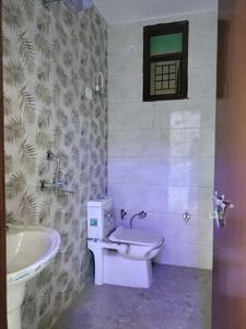 Common Bathroom Image of 1250 Sq.ft 3 BHK Builder Floor for sale in Shalimar Garden Ghaziabad for Rs. 8551000
