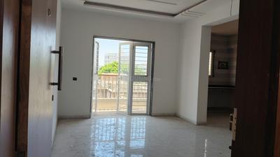 Living Room Image of 975 Sq.ft 2 BHK Apartment / Flat for sale in Jail Road Nashik for Rs. 3900000