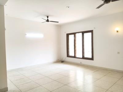Living Room Image of 3000 Sq.ft 3 BHK Builder Floor for rent in Sector 17 Gurgaon for Rs. 60000