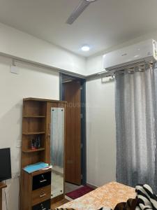 Bedroom Image of 1800 Sq.ft 3 BHK Apartment / Flat for rent in Palm Glory IV, Sola Ahmedabad for Rs. 42000