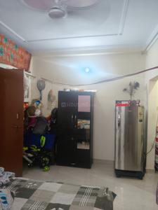 Bedroom Image of 450 Sq.ft 1 BHK Apartment / Flat for rent in Chhattarpur New Delhi for Rs. 12000